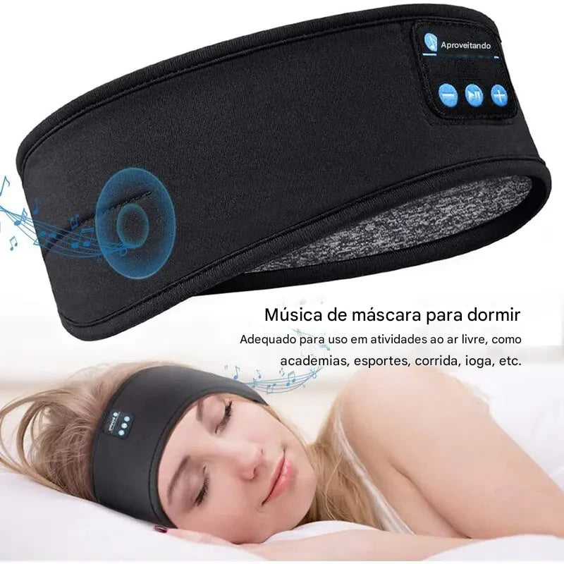 faixa de cabeça com fones de ouvido bluetooth.